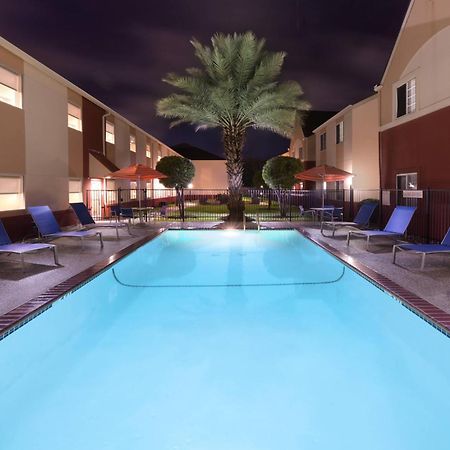 Towneplace Suites By Marriott Lake Jackson Clute Buitenkant foto